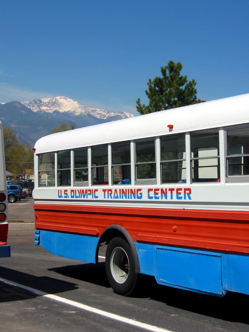 Bus  Pikes Peak